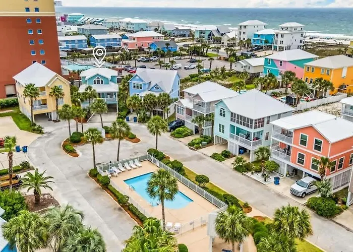6 Min Walk To Pool Fishing Pier Sleeps 10 Holiday home Gulf Shores