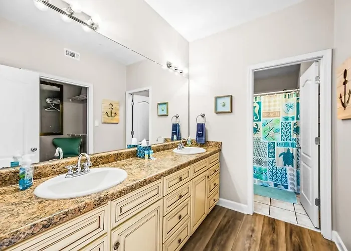6 Min Walk To Pool Fishing Pier Sleeps 10 Gulf Shores
