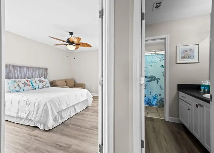 6 Min Walk To Pool Fishing Pier Sleeps 10 *
